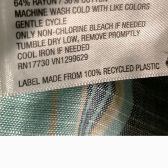 Knox Rose Women's Sleeveless Striped Ruffle Top - Picture 4 of 7